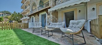 Armonia Apartment in Kouverta