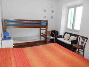 2 Schlafzimmer, Bettwäsche