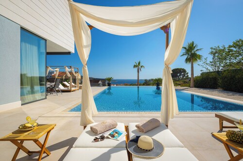 Astonishing villa Golden Lion in welcoming Primošten with spectacular view