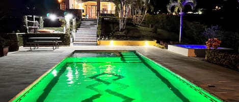 Piscine extérieure