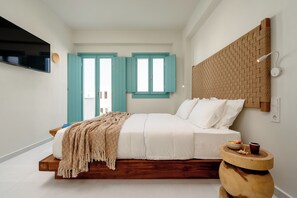 Suíte superior, vista para a montanha | 1 quarto, roupas de cama premium