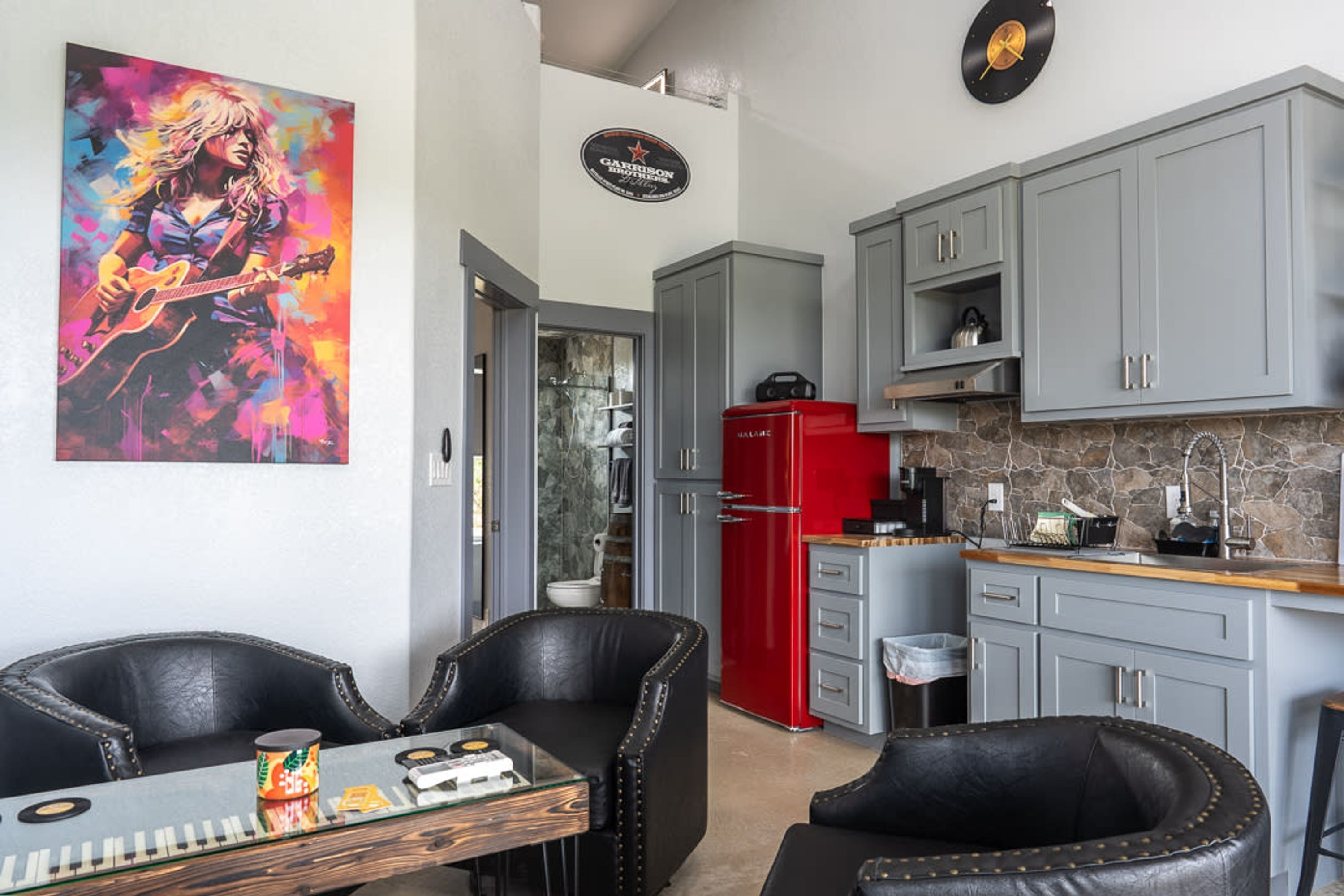 獨棟房屋 | 2 間臥室、書桌、網路服務