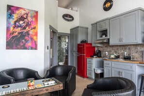 บ้านพัก | 2 ห้องนอน, โต๊ะทำงาน, อินเทอร์เน็ตความเร็วสูง