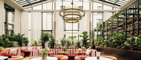 Breakfast, lunch, dinner served; French cuisine