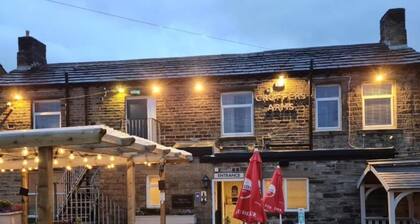 OYO The Croppers Arms