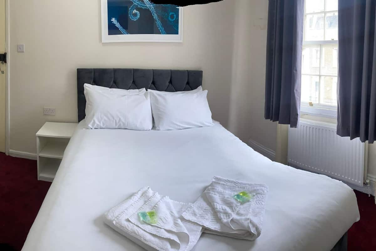 Desk, free WiFi, bed sheets