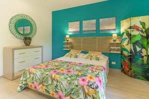 1 bedroom, iron/ironing board, free WiFi, bed sheets - Marte, vacation apartment 100 m from Marina beach (Marina di Ragusa)