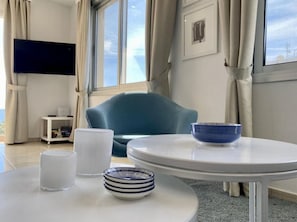 2 bedrooms - Helena Beach Apartment (Limassol)