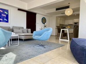 2 bedrooms - Helena Beach Apartment (Limassol)