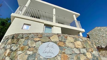 House, Smoking | 2 bedrooms