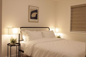 3 多间卧室、熨斗/熨衣板、WiFi、床单