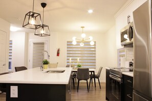 Fridge, microwave, oven, stovetop - Brand New| 3 Bedroom, 1 king 2 Queen| Near Airport (Calgary)