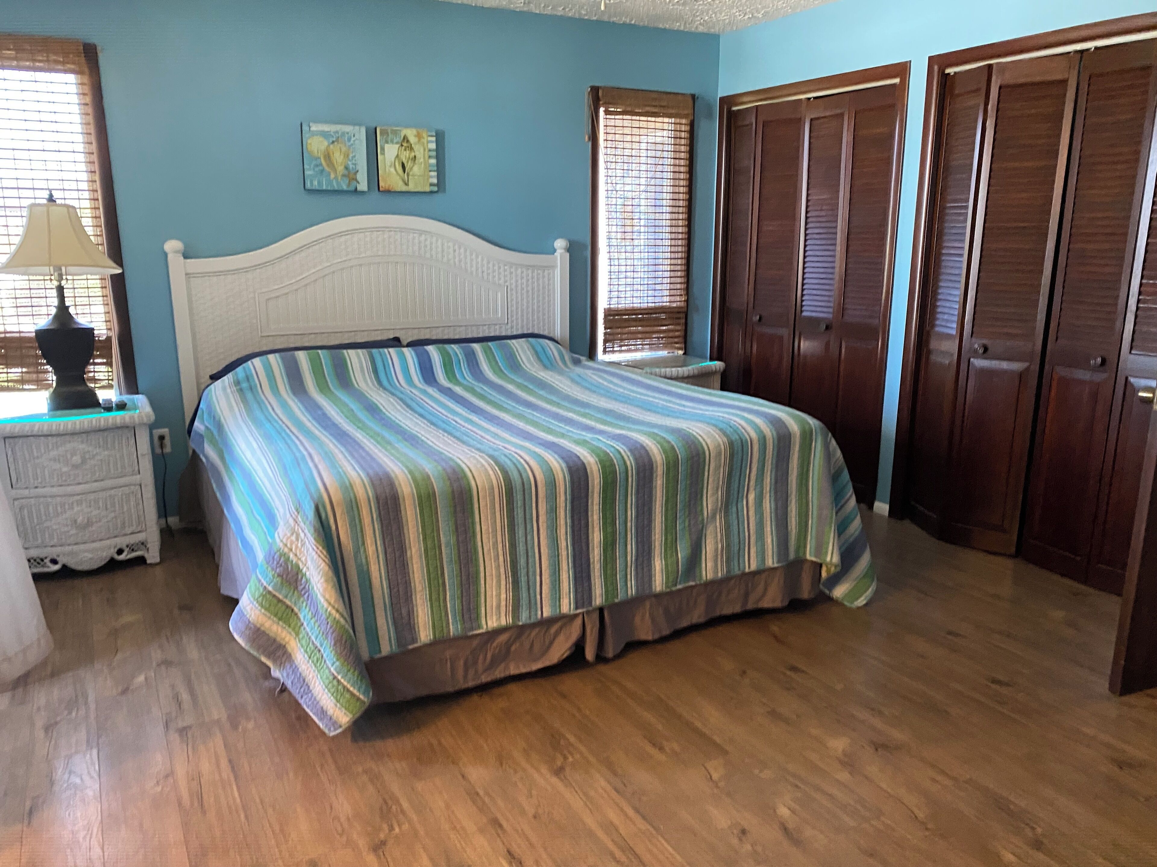 3 bedrooms, iron/ironing board, travel cot, WiFi