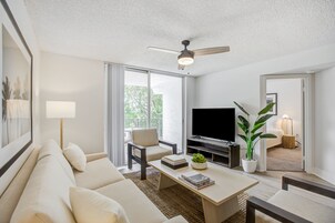 Televisión de pantalla plana