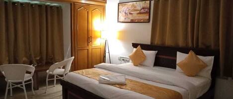 9 chambres, Wi-Fi, draps fournis