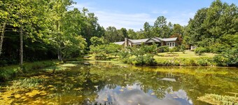 Secluded Spiritual Oasis in Travelers Rest