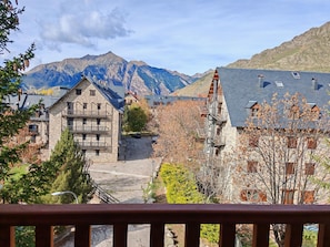 Property grounds - Duplex Muntanyó 2 with balcony and views of the mountain Vall de Boí (Caldes de Boi)