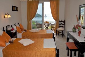Room - Mazis Apartments (Corfu)
