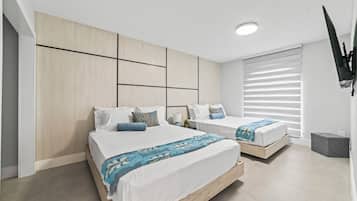 8 Schlafzimmer, Zimmersafe, Bügeleisen/Bügelbrett, Reisekinderbett