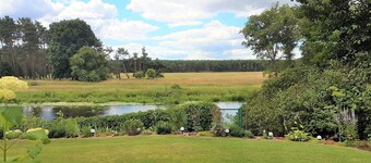 Spreeblick vacation apartment directly on the old Spree with lots of nature and relaxation