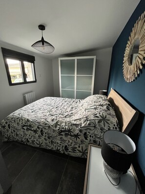 3 Schlafzimmer, Bügeleisen/Bügelbrett, WLAN, Bettwäsche