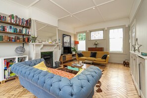 House - Chic and Colourful Family Home by Underthedoormat (London)