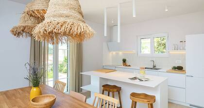 Hedera Estate, Villa Hedera Xviii