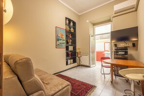 Living area - De Angelis Central House by Wonderful Italy (Sanremo)