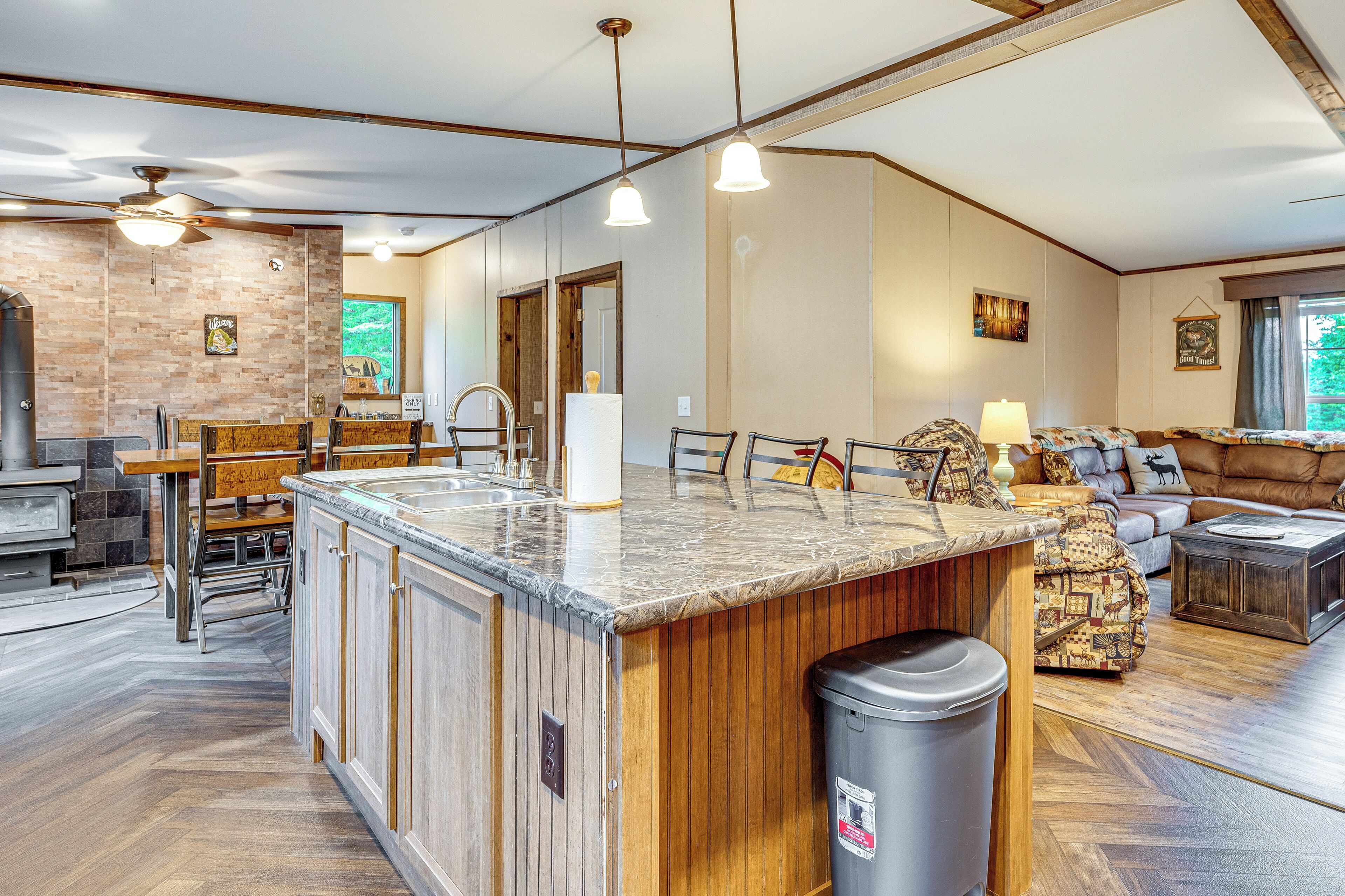 4 Mi To Lake Francis: Peaceful Pittsburg Home - Pittsburg, NH