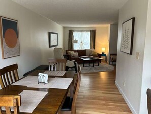 Interior - Cute Condo Near Downtown & Parks (Bozeman)