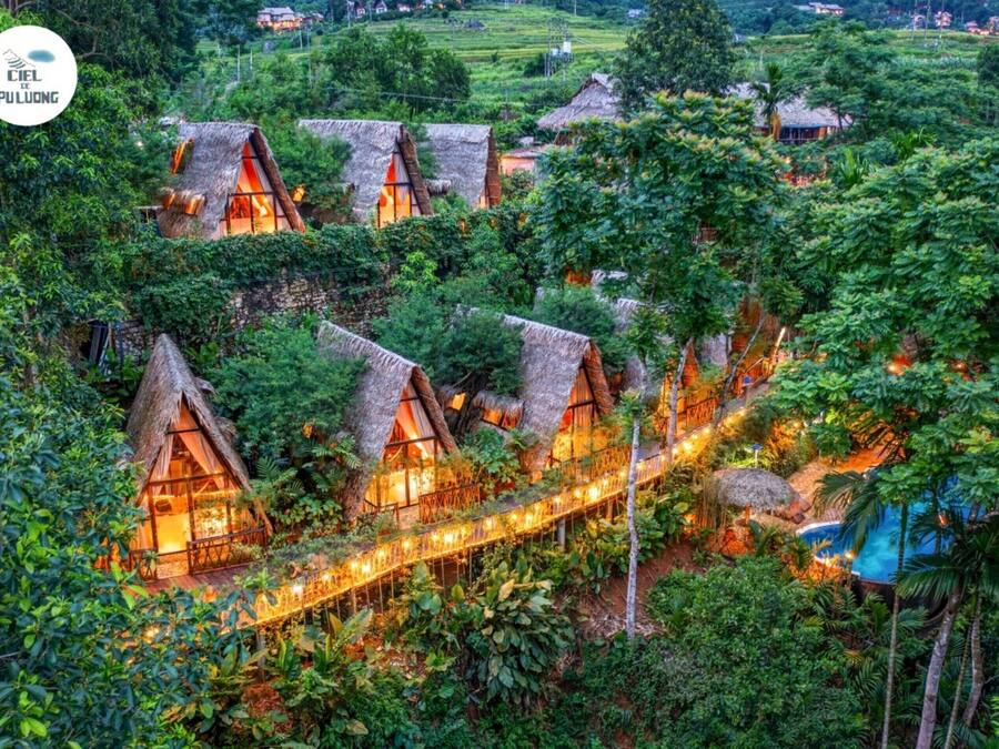 Front of property – evening/night