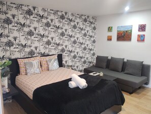 1 bedroom, WiFi, bed sheets