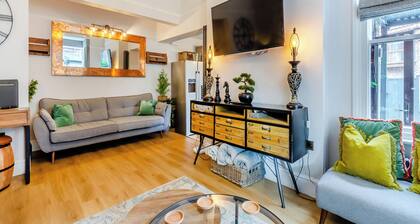 6 bedroom accommodation in York