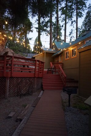 Apartment, Smoking - Fox Den Suite in Shaver Lake (Shaver Lake)