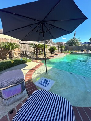 Outdoor pool, a heated pool