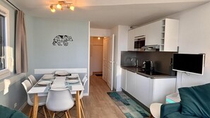 お食事