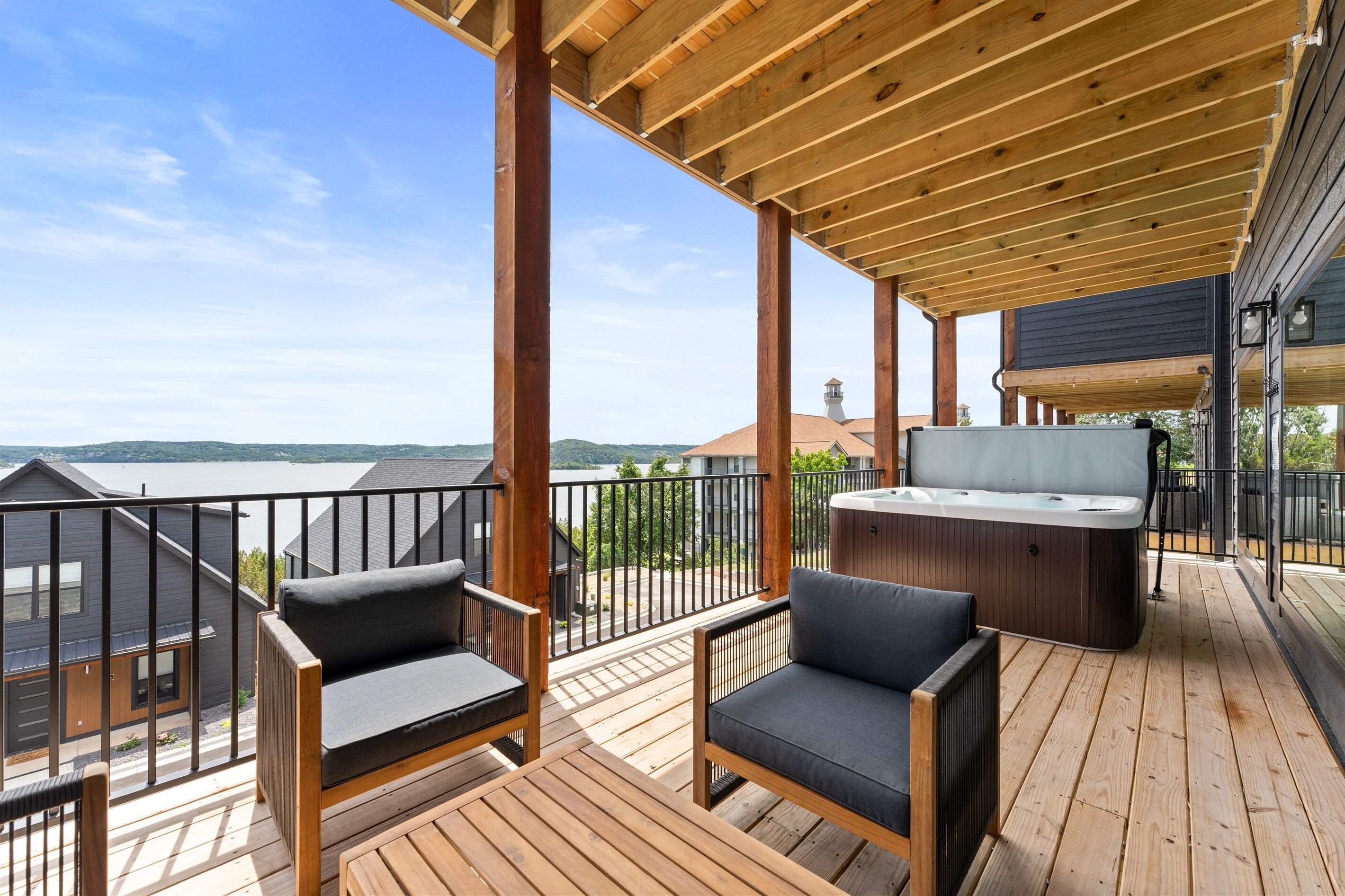 مغطس سبا خارجي