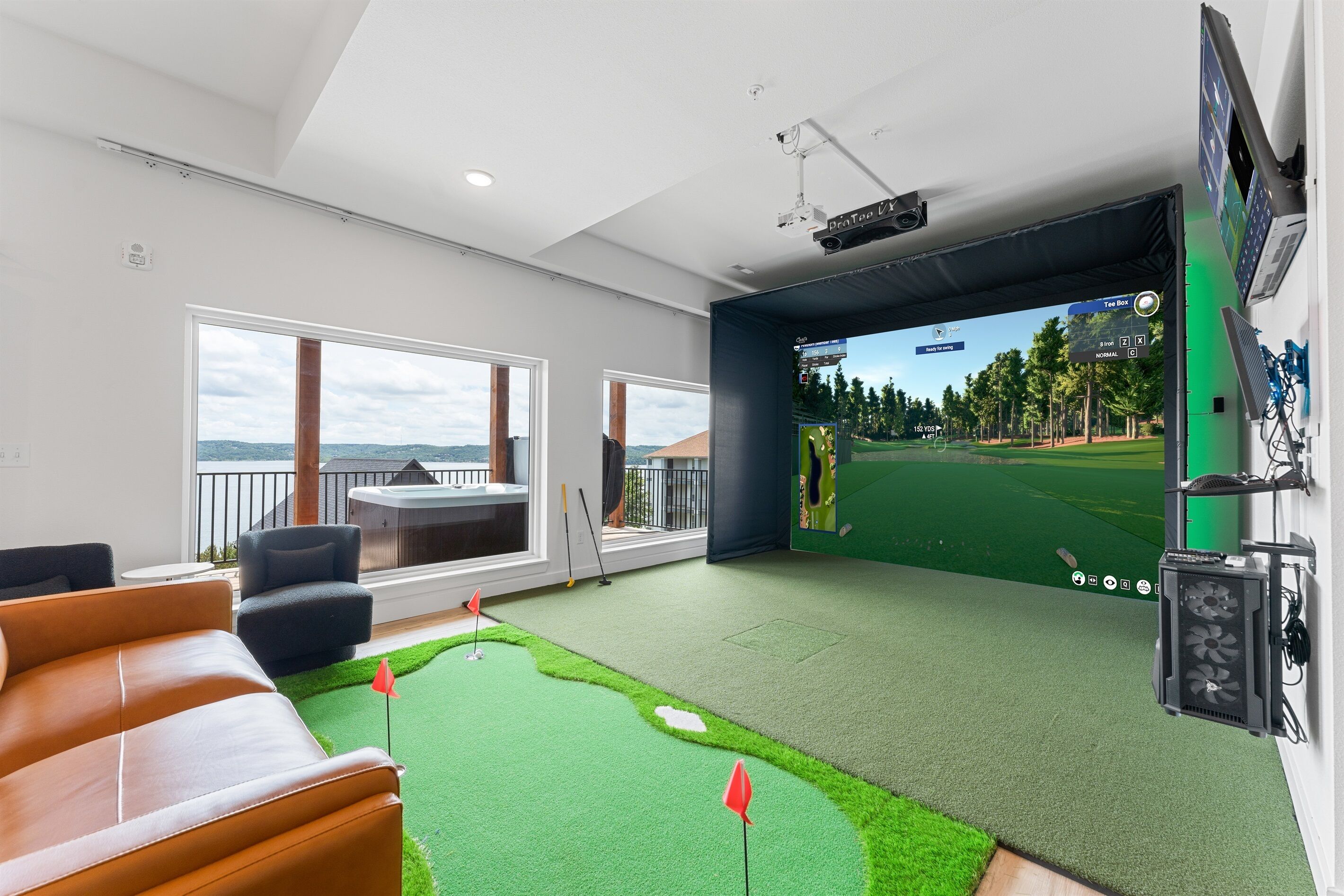 Golf Simulator+HotTub+Outdoor Pool+SplashPad+Bunks