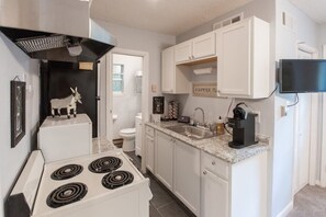 Microwave, oven, stovetop, coffee/tea maker