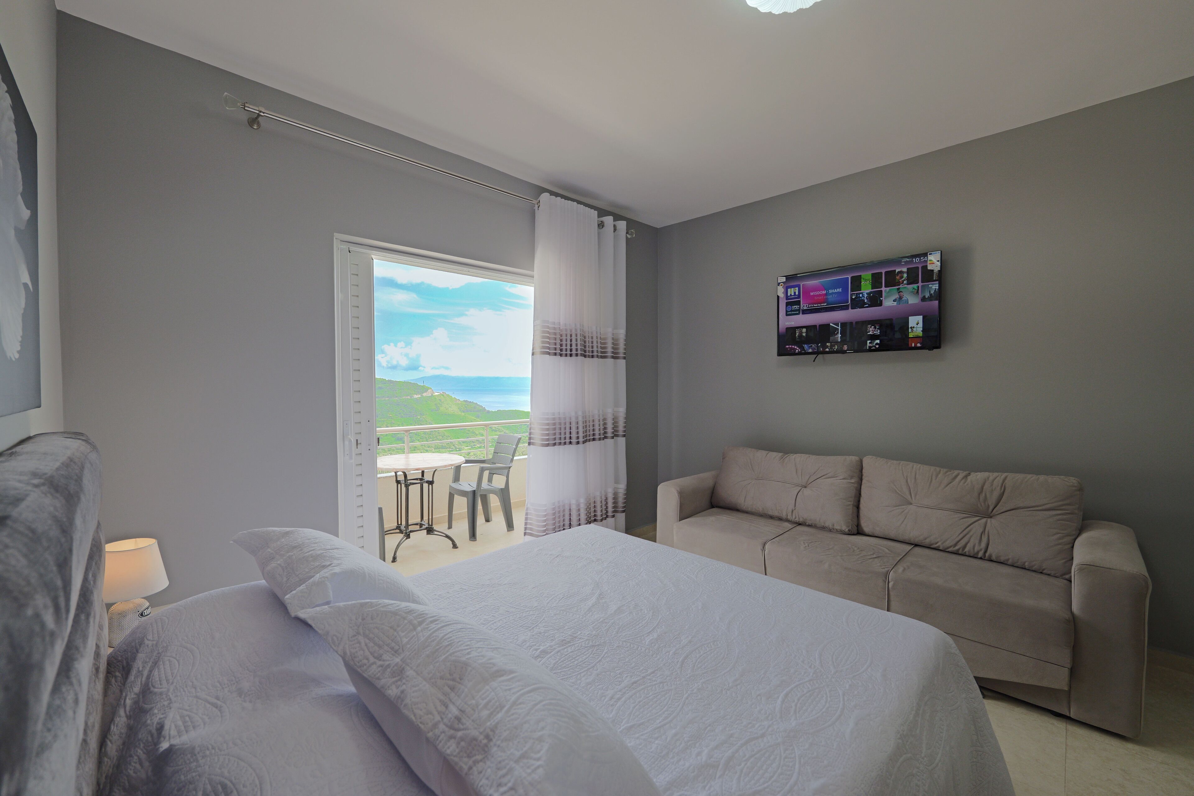 Superior Double Room, Balcony, Sea View | Soundproofing, free WiFi