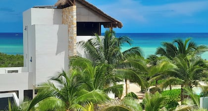 Corcomoran Luxury Beachfront house
