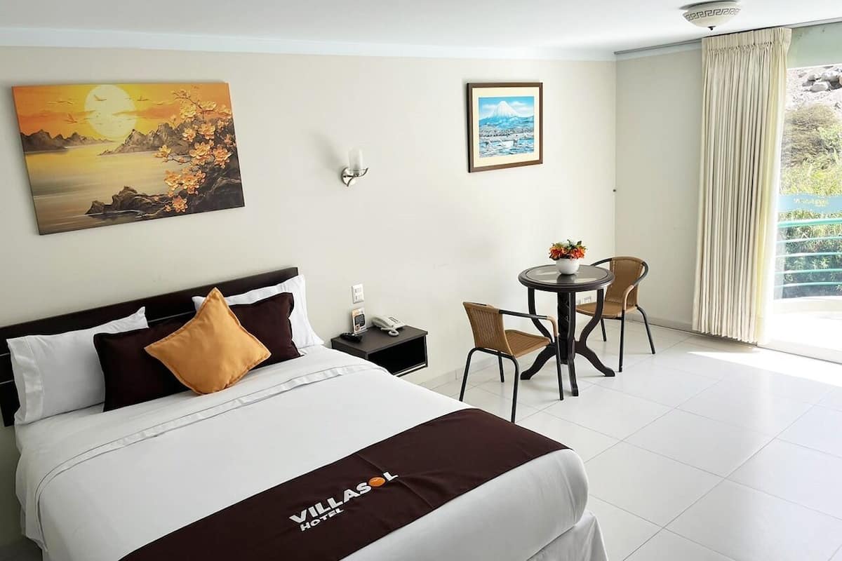 Deluxe kamer, balkon, uitzicht op rivier | Geluiddichte muren, beddengoed