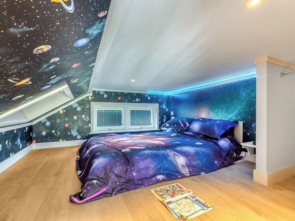 2 chambres, accès au Wi-Fi (inclus), literie fournie