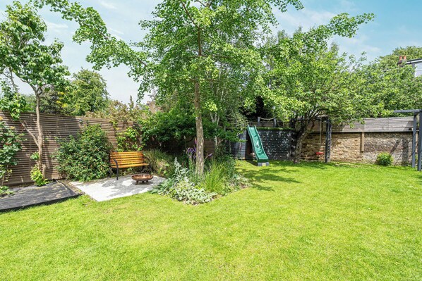 Hus (5 Bedrooms) | Have