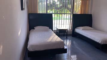 5 habitaciones, wifi y ropa de cama