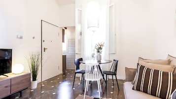 Apartment, Terrasse | Wohnbereich