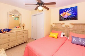 2 bedrooms, in-room safe, iron/ironing board, free WiFi