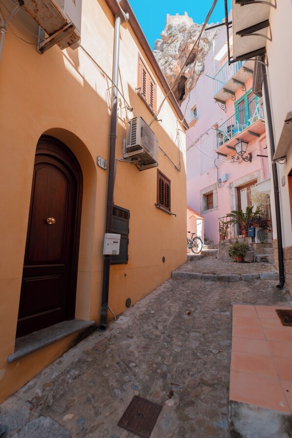 Entrada de la propiedad