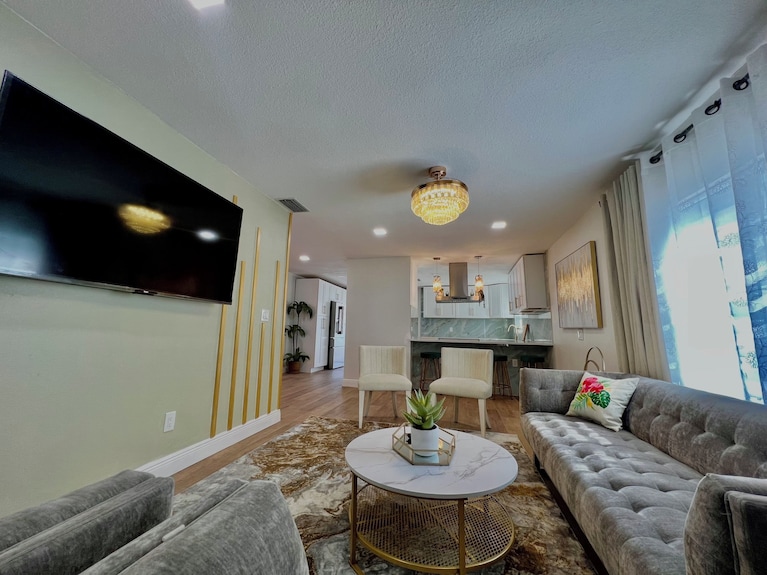 Charming 2bed2bath Salted Heated Pool In Clearwater 7minutes2clearwater Beach - Dunedin, FL