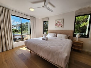 1 chambre, fer et planche Ă repasser, Wi-Fi gratuit, draps fournis